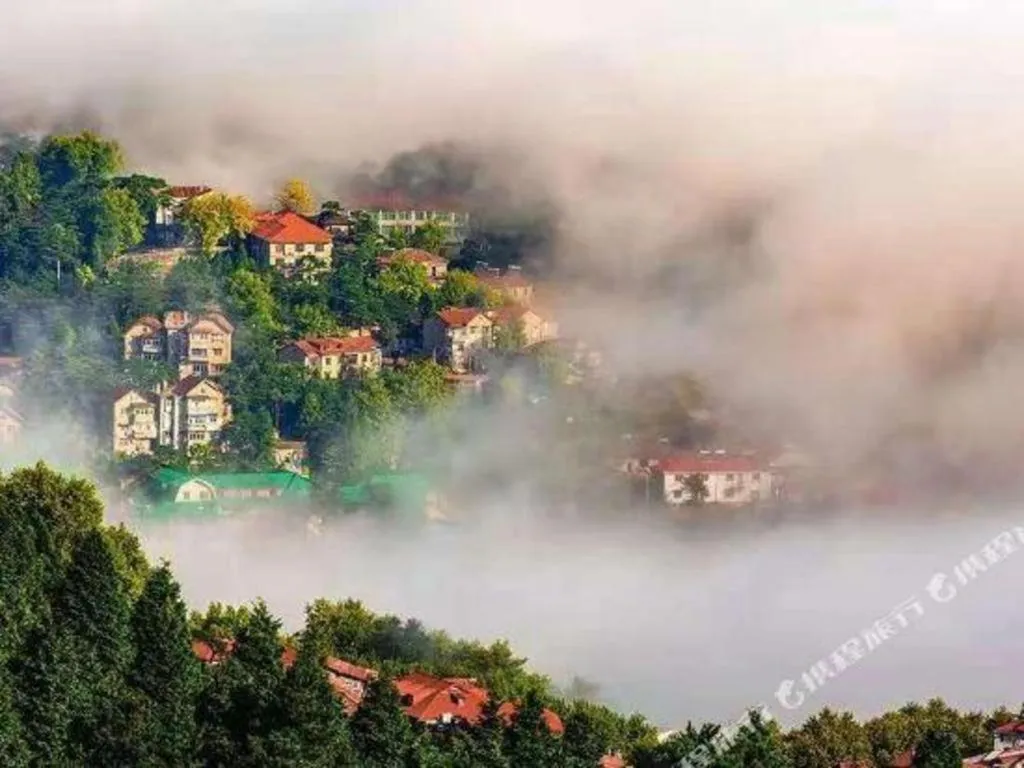 James Joyce Coffetel Lushan Scenic Spot Guling Street Branch