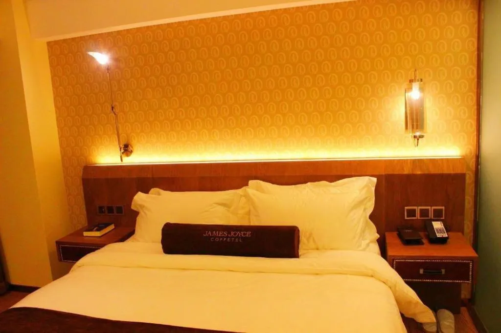 Bed in James Joyce Coffetel Lushan Scenic Spot Guling Street Branch