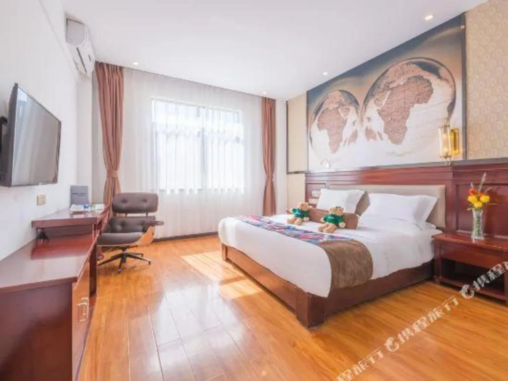 Bed in James Joyce Coffetel Dali Erhai Wetland Park