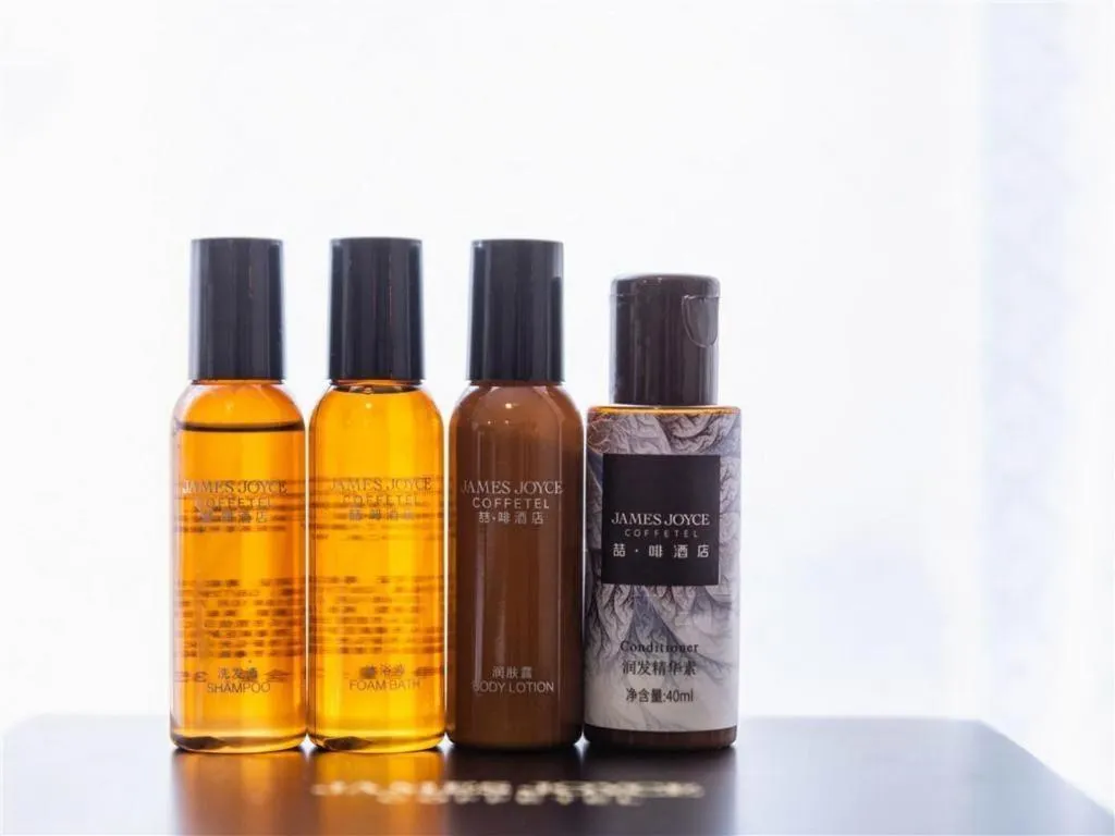 James Joyce Coffetel Dali Erhai Wetland Park