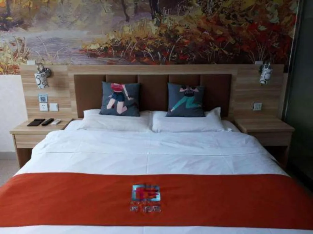 Bed in PAI Hotel Beijing Capital International Airport Linhe Development Zone