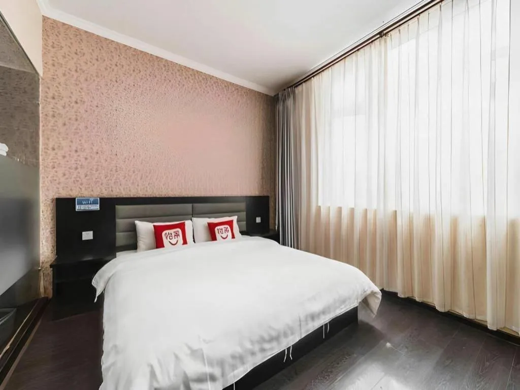 Bed in PAI Hotel Beijing Capital International Airport Linhe Development Zone