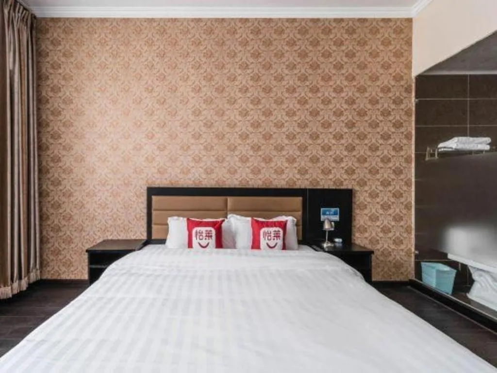 Bed in PAI Hotel Beijing Capital International Airport Linhe Development Zone