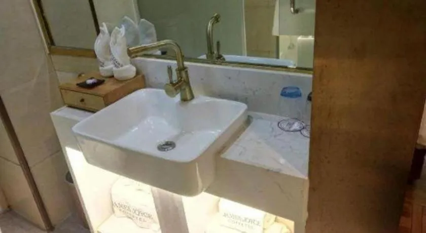 James Joyce Coffetel Baoding Railway Station