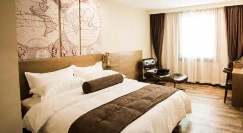 Bed in James Joyce Coffetel Baoding Railway Station