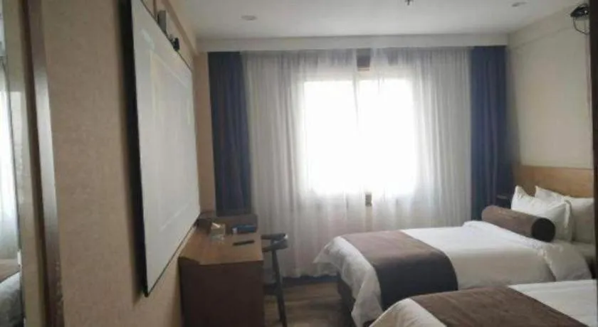 Bed in James Joyce Coffetel Baoding Railway Station