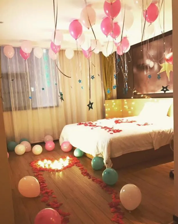 Bed in IU Hotels Guangzhou Panyu Dashi Chimelong Safari Park