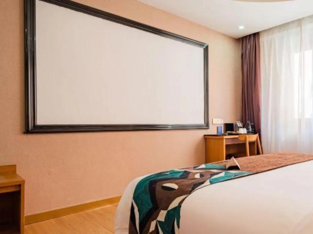 Bed in James Joyce Coffetel Xi'an Laochenggen Hongmiaopo Metro Station