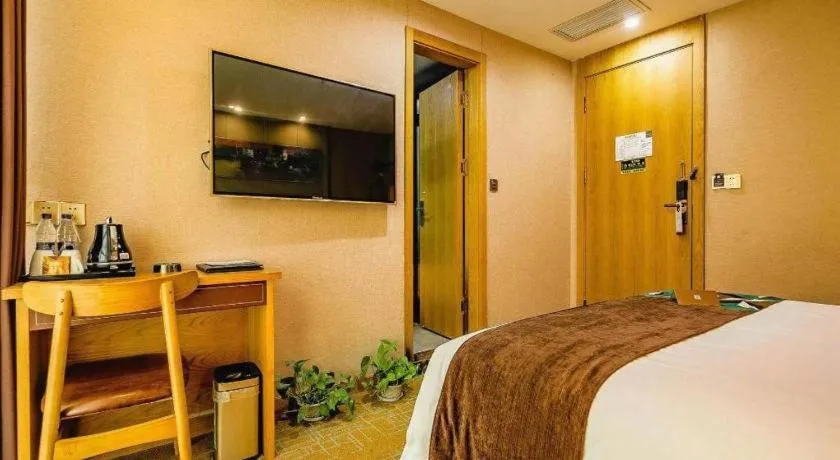 Bed in James Joyce Coffetel Xi'an Laochenggen Hongmiaopo Metro Station