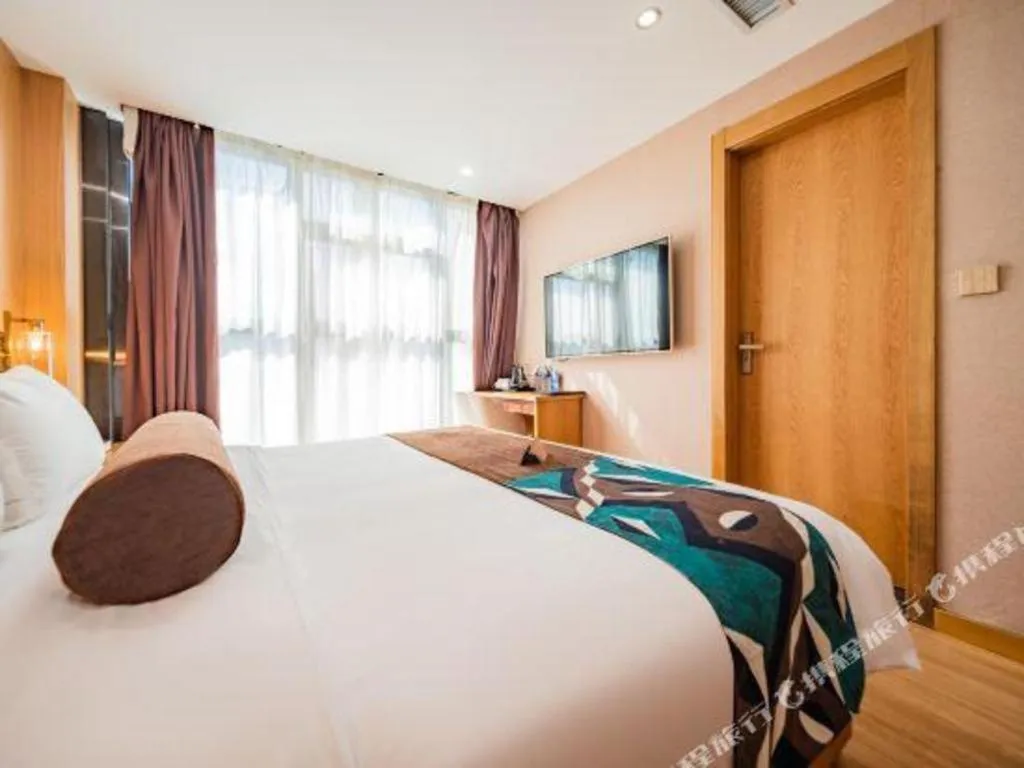 Bed in James Joyce Coffetel Xi'an Laochenggen Hongmiaopo Metro Station