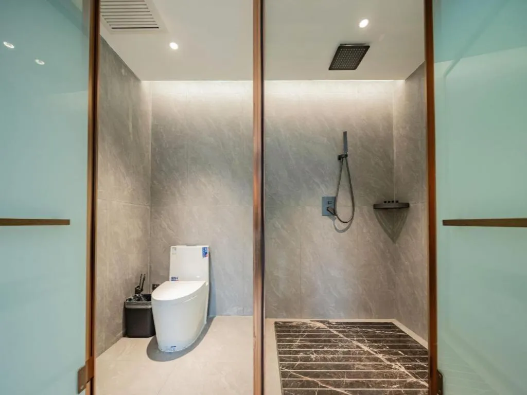 James Joyce Coffetel Xi'an Laochenggen Hongmiaopo Metro Station