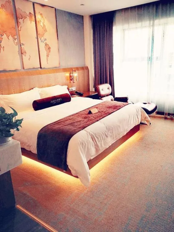 Bed in James Joyce Coffetel Shijiazhuang Century Park Shiji Huamao