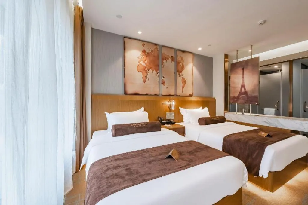 Bed in James Joyce Coffetel Shijiazhuang Century Park Shiji Huamao