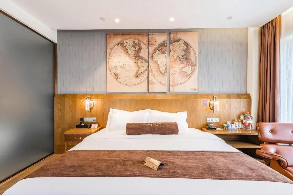 Bed in James Joyce Coffetel Shijiazhuang Century Park Shiji Huamao