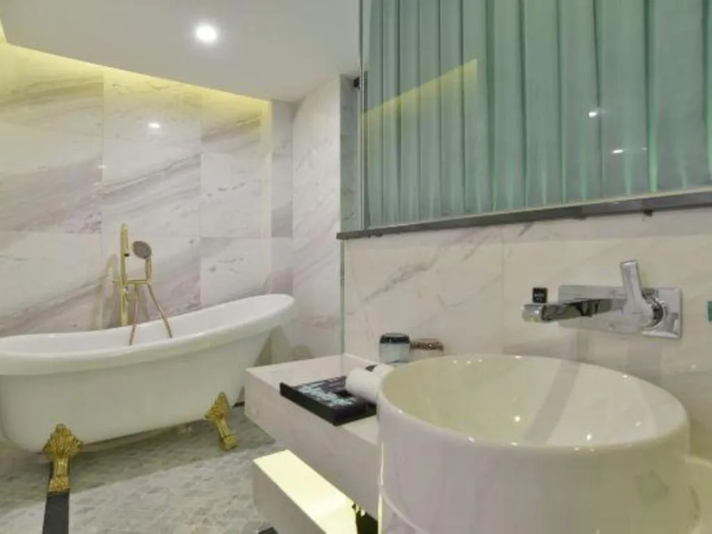 Xana Hotelle Wuhan Lingjiao Lake Wanda Plaza Branch