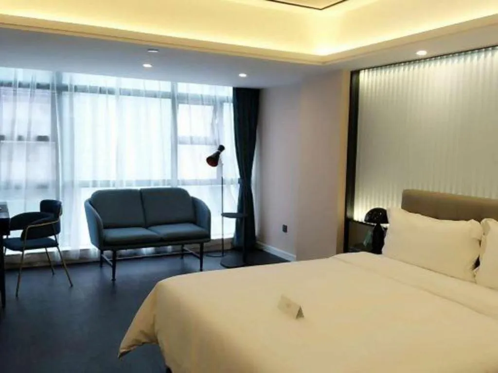 Bed in Xana Hotelle Wuhan Lingjiao Lake Wanda Plaza Branch