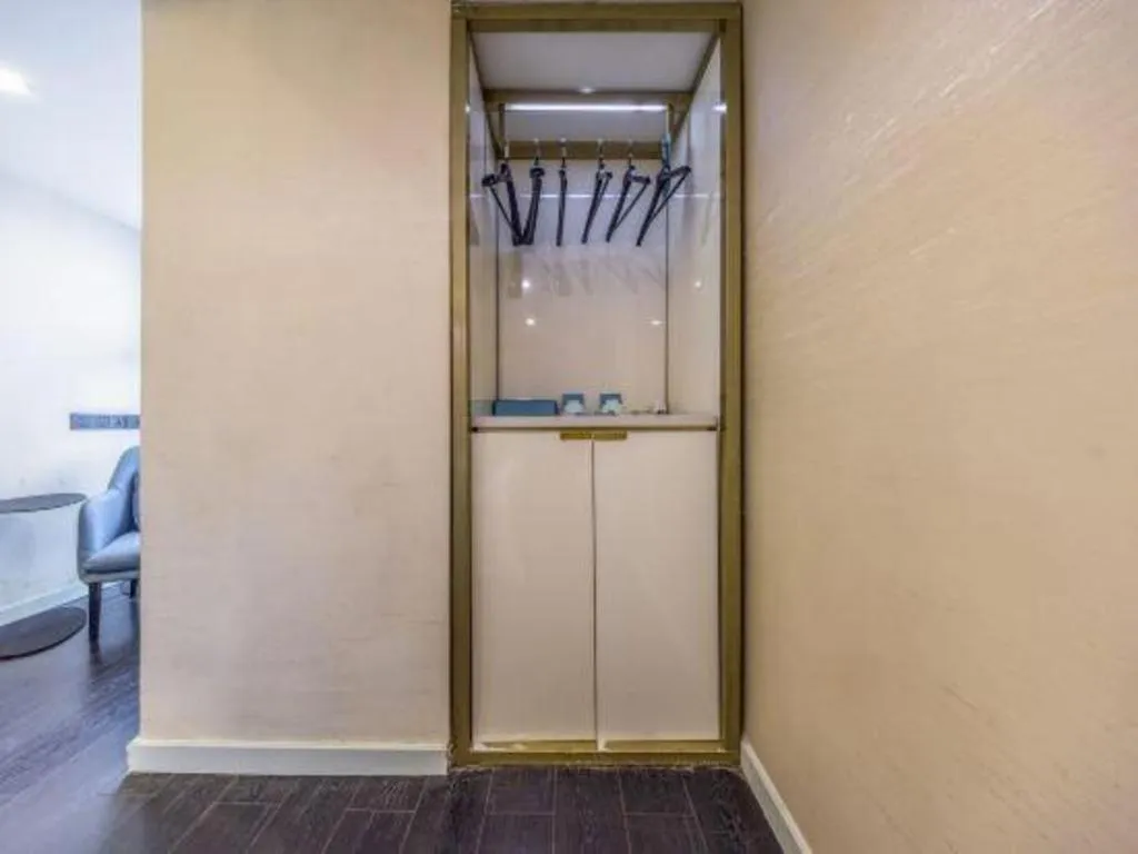 Xana Hotelle Wuhan Lingjiao Lake Wanda Plaza Branch