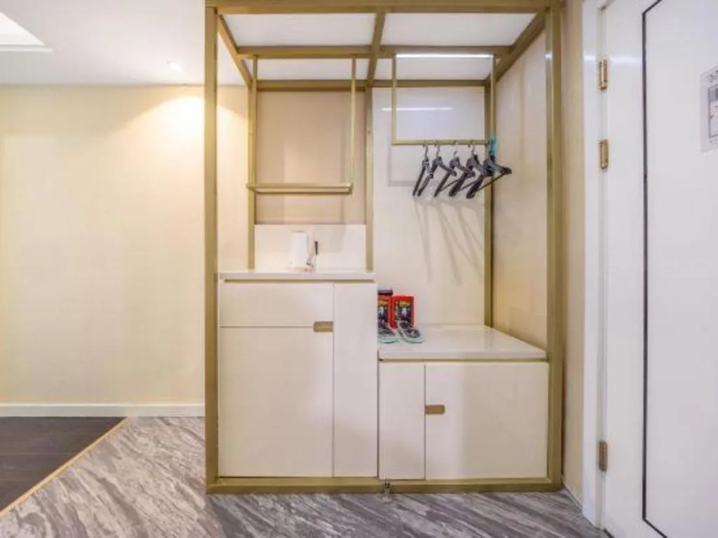 Xana Hotelle Wuhan Lingjiao Lake Wanda Plaza Branch