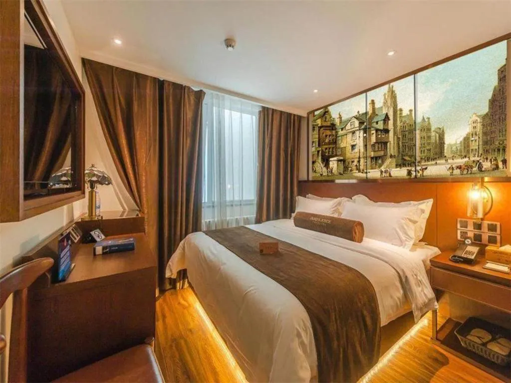 Bed in James Joyce Coffetel Beijing Qianmen Branch