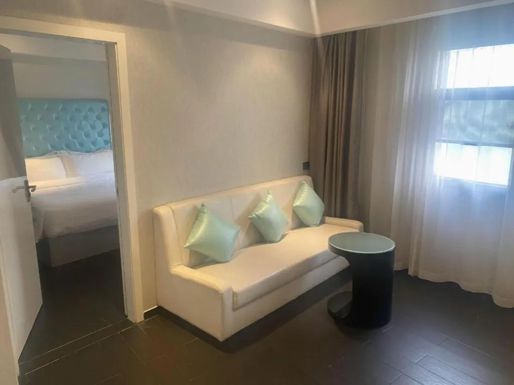 Bed in Xana Hotelle Guangzhou Tiyuxi Road Metro Station Branch