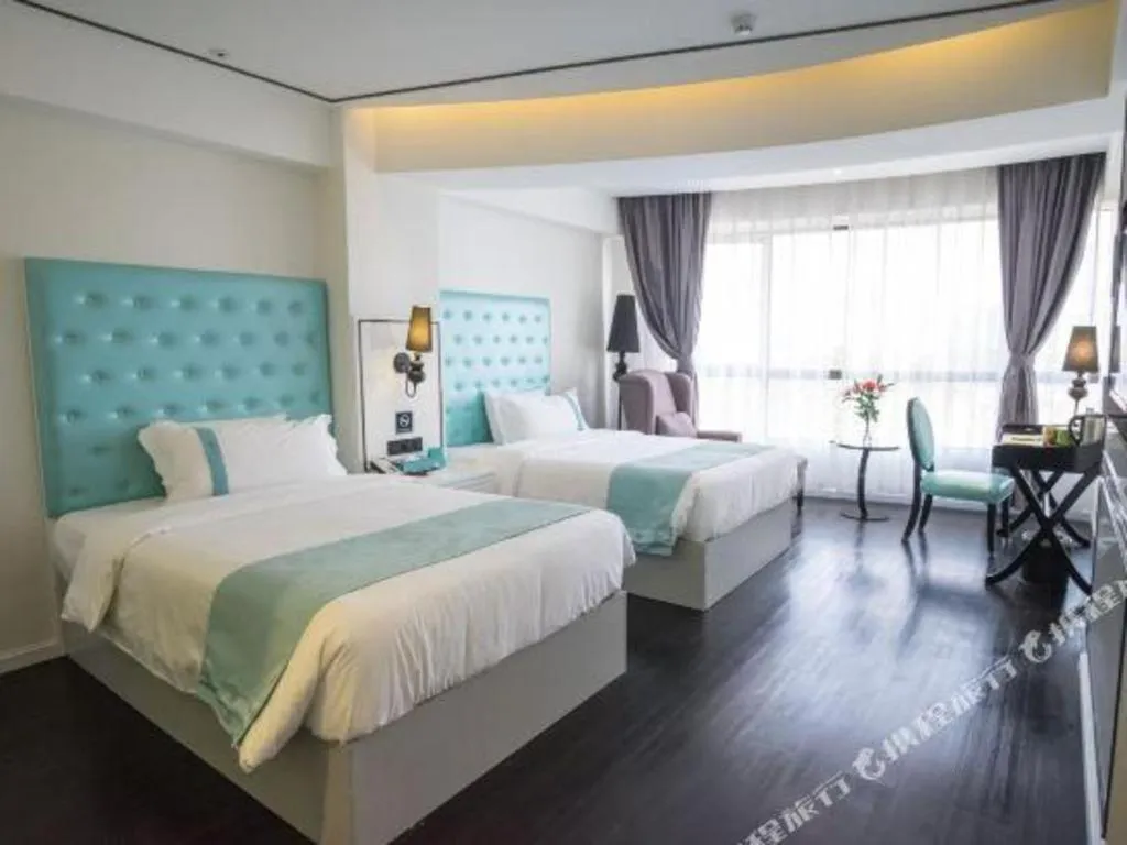 Bed in Xana Lite Guangzhou Shixi Metro Station