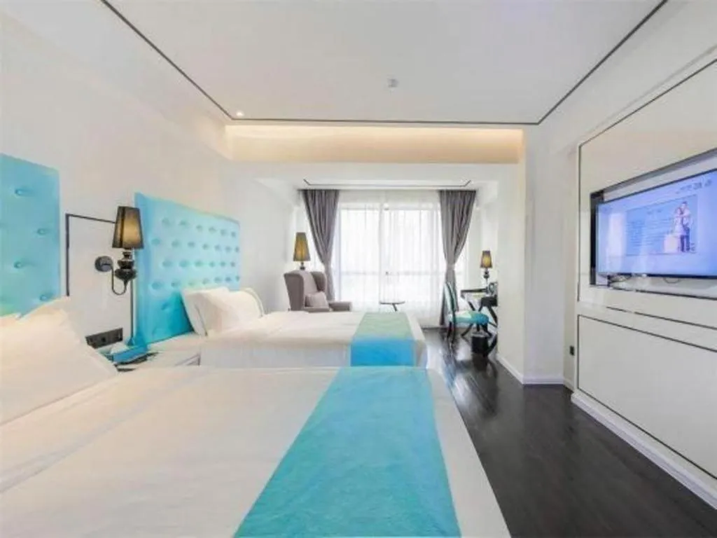 Bed in Xana Lite Guangzhou Shixi Metro Station