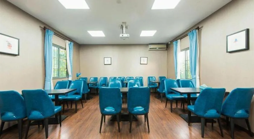 Xana Lite Guangzhou Shixi Metro Station