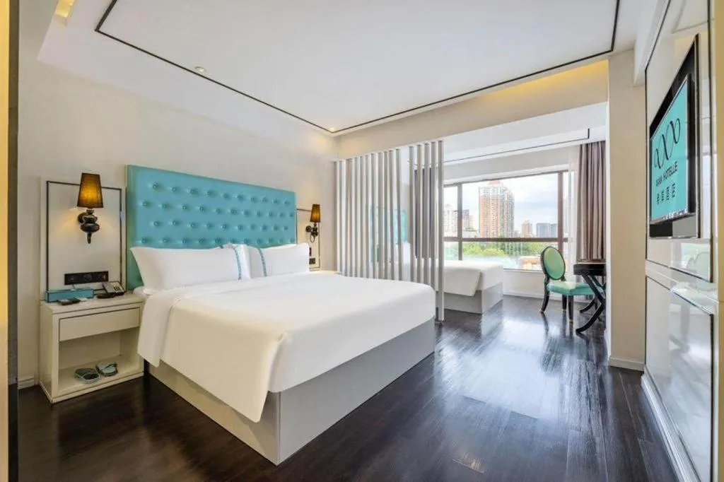 Bed in Xana Lite Guangzhou Shixi Metro Station