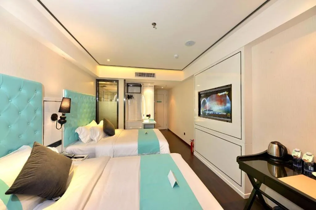 Bed in Xana Lite Hotel Shenzhen Nanshan Xilichaguang Metro Station