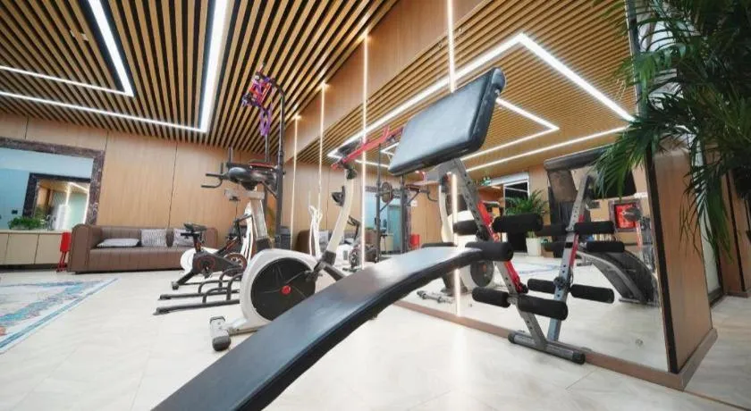 Xana Hotelle Jinan Daminghu North Gate