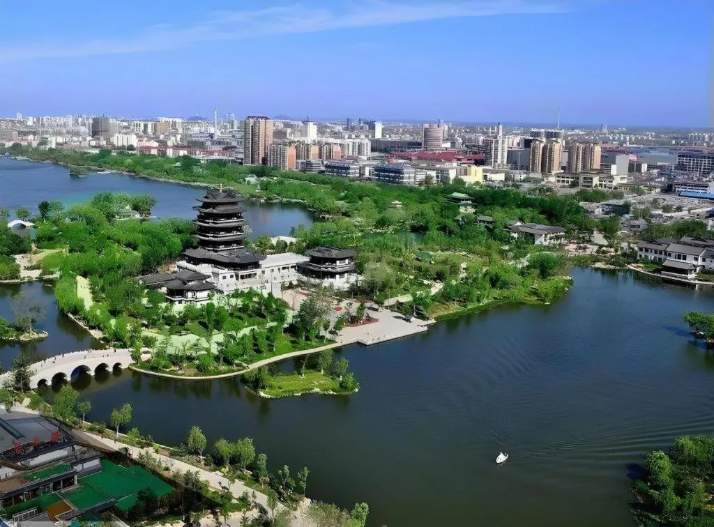 Xana Hotelle Jinan Daminghu North Gate