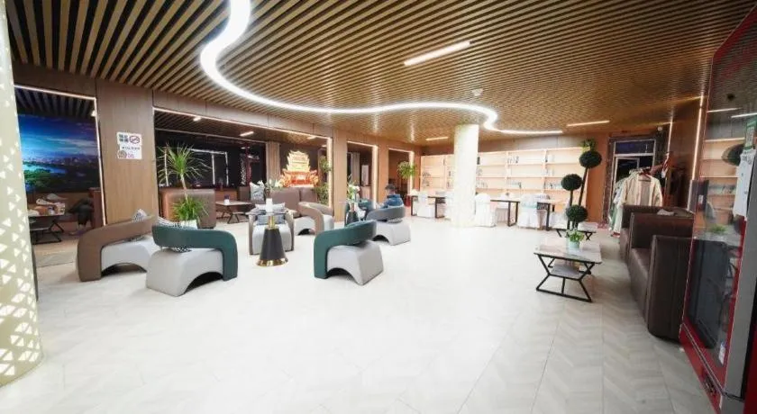 Xana Hotelle Jinan Daminghu North Gate