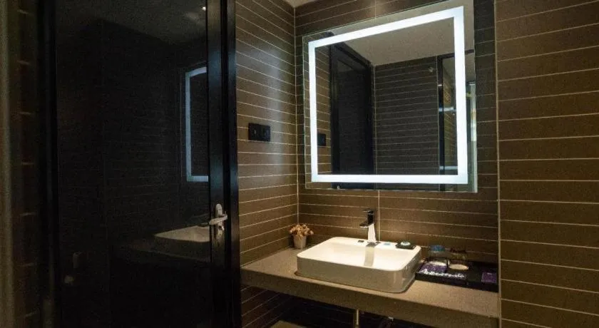 Xana Hotelle Jinan Daminghu North Gate