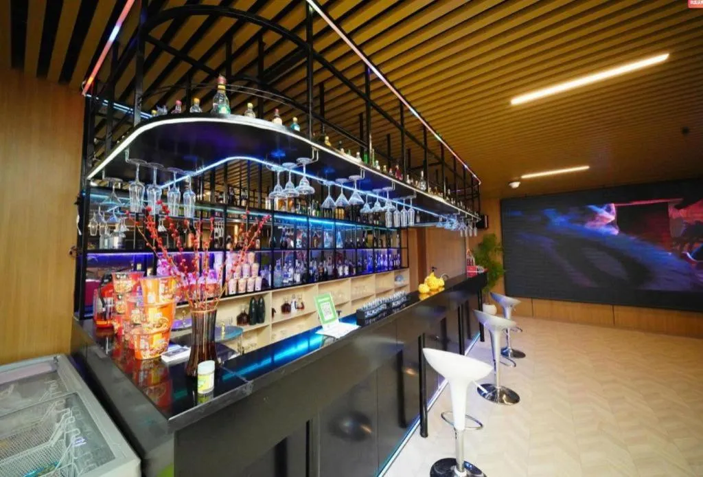 Xana Hotelle Jinan Daminghu North Gate