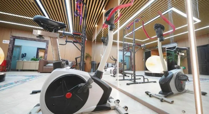 Xana Hotelle Jinan Daminghu North Gate