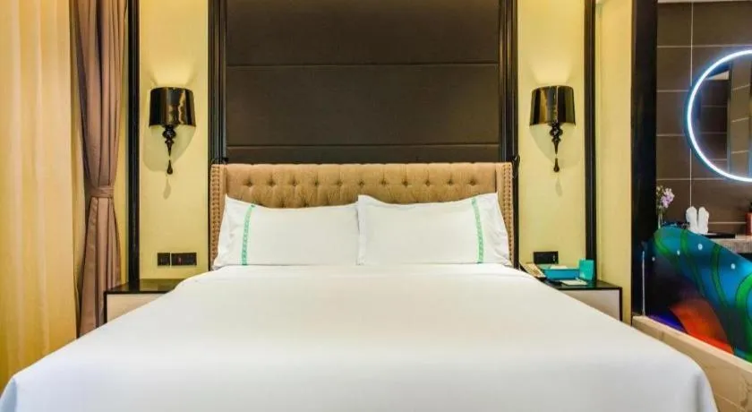 Bed in Xana Hotelle Beijing Olympic Park South Lishuiqiao Metro Station