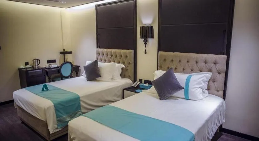 Bed in Xana Hotelle Beijing Olympic Park South Lishuiqiao Metro Station