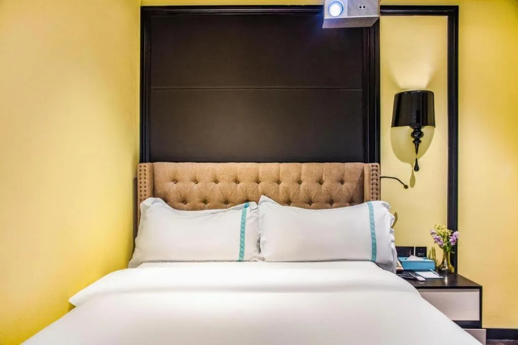 Bed in Xana Hotelle Beijing Olympic Park South Lishuiqiao Metro Station