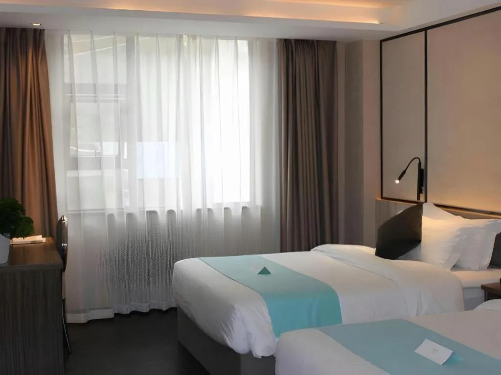 Bed in Xana Lite Ganzi Luding YanAn Road