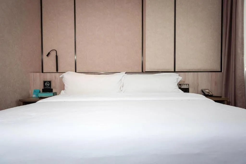 Bed in Xana Lite Ganzi Luding YanAn Road