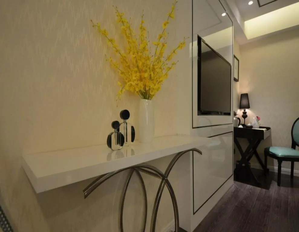 Xana Lite Ganzi Luding YanAn Road