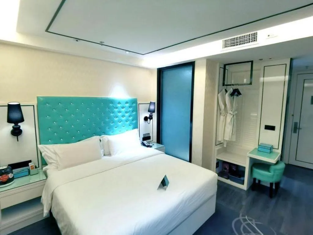 Bed in Xana Lite Korla Shihua Avenue Longquehe