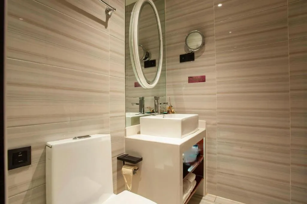 Xana Lite Korla Shihua Avenue Longquehe