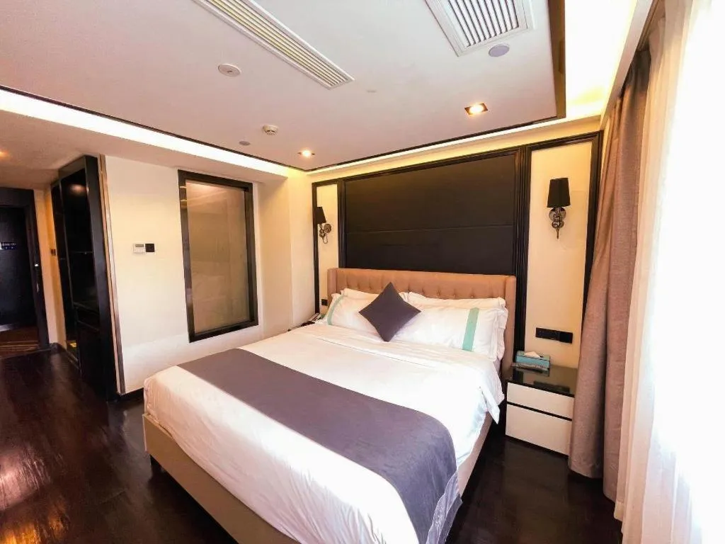 Bed in Xana Hotelle Xiamen Airport Zone Government