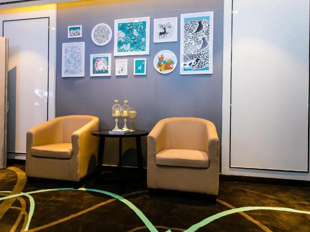 Xana Lite Hefei Railway South Station