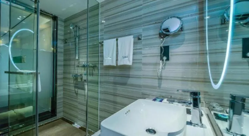 Xana Hotelle Neijiang City Center Branch