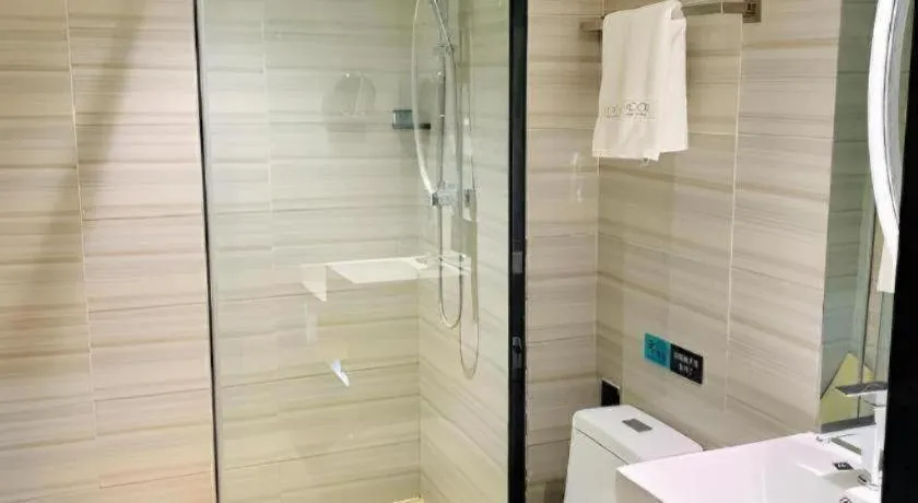 Xana Lite Korla Xiangli Avenue Food Street