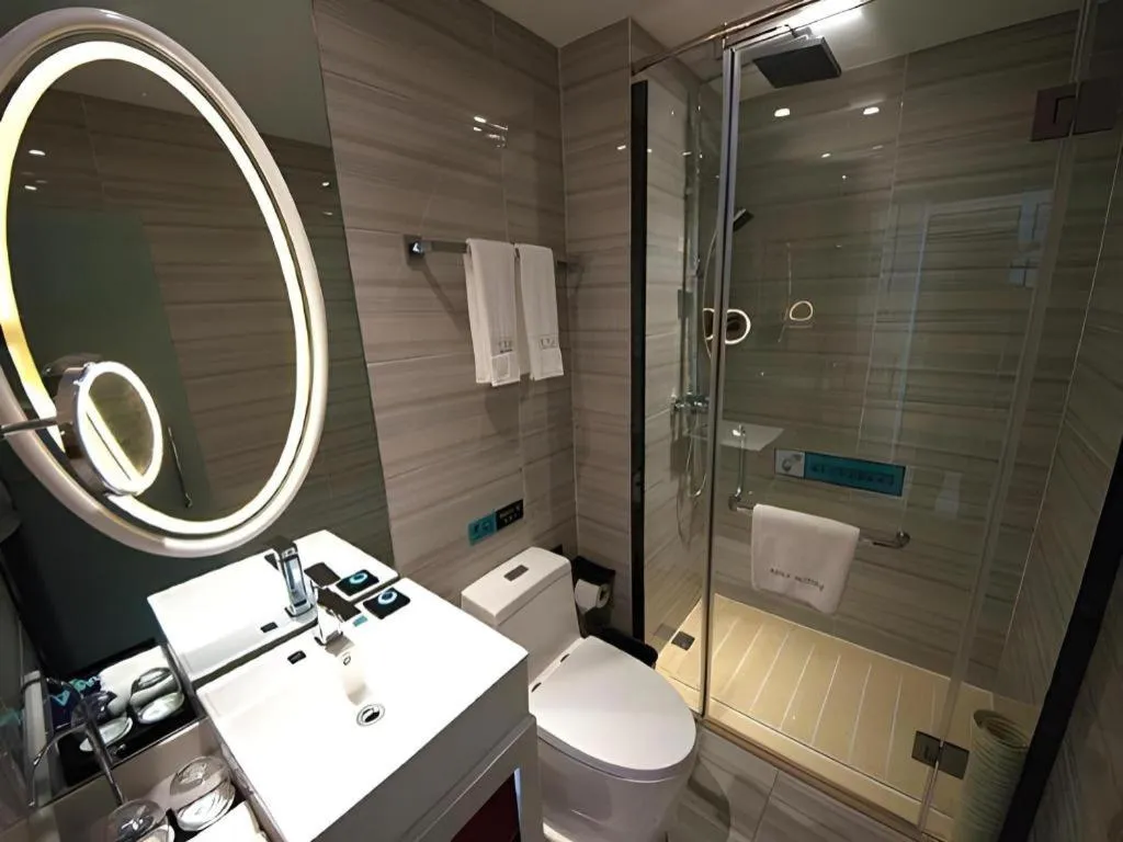 Xana Lite Korla Xiangli Avenue Food Street