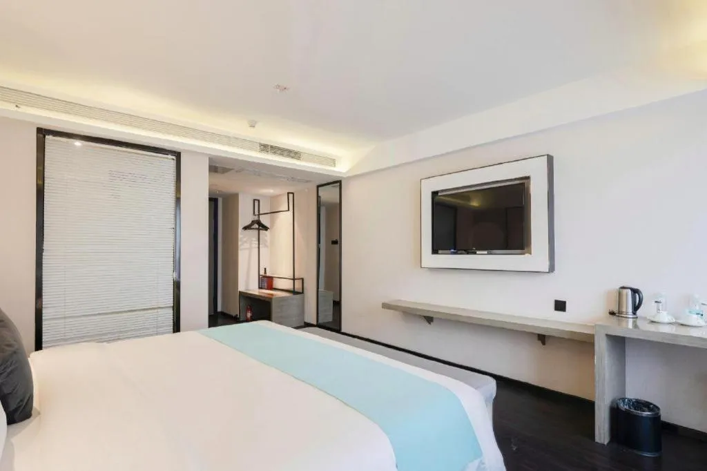 Bed in Xana Lite Guiyang Huaguoyuan Shuangzi Towers