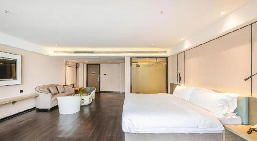 Bed in Xana Lite Guiyang Huaguoyuan Shuangzi Towers